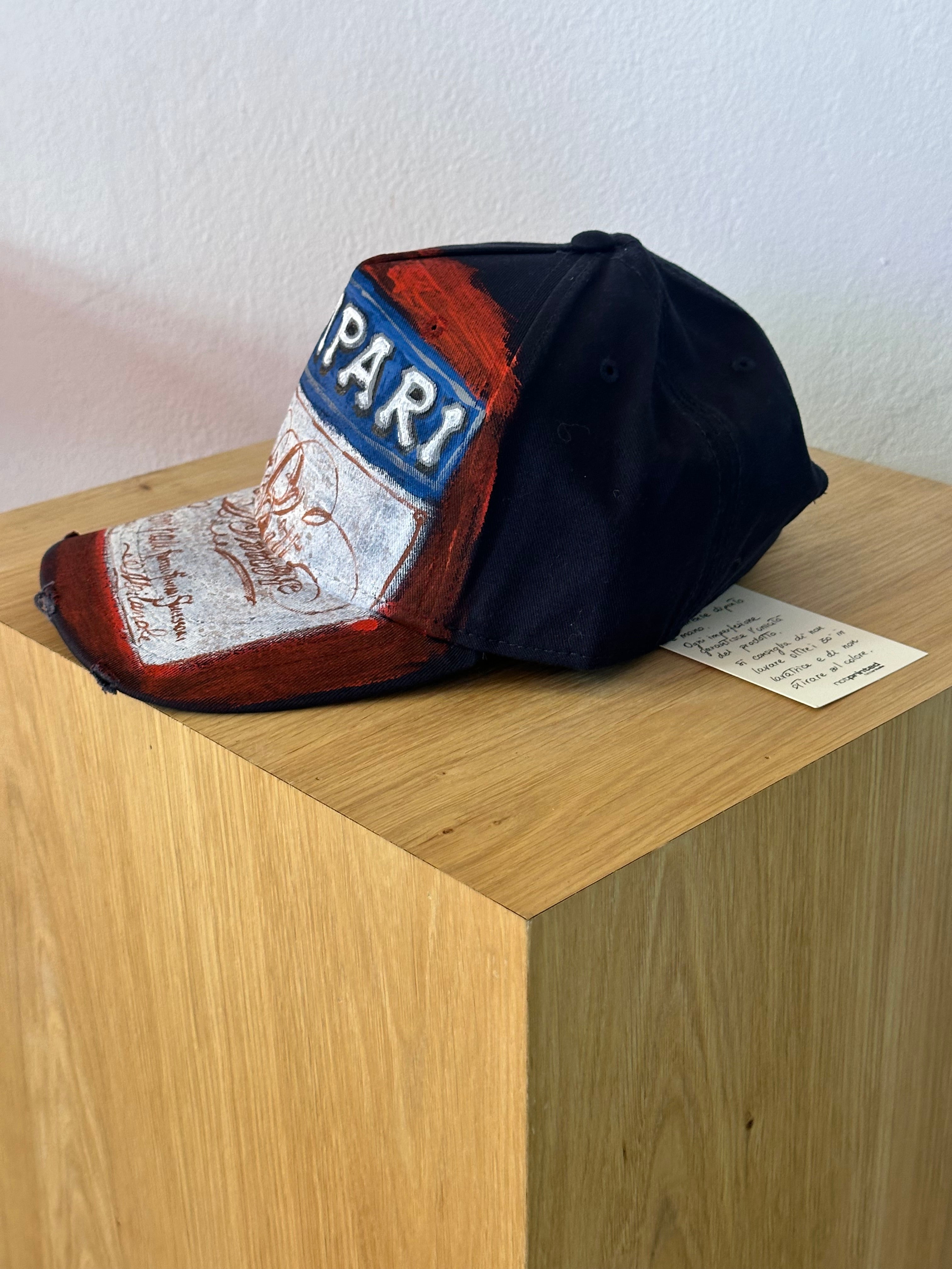 Cappellino disegnato a mano - Campari