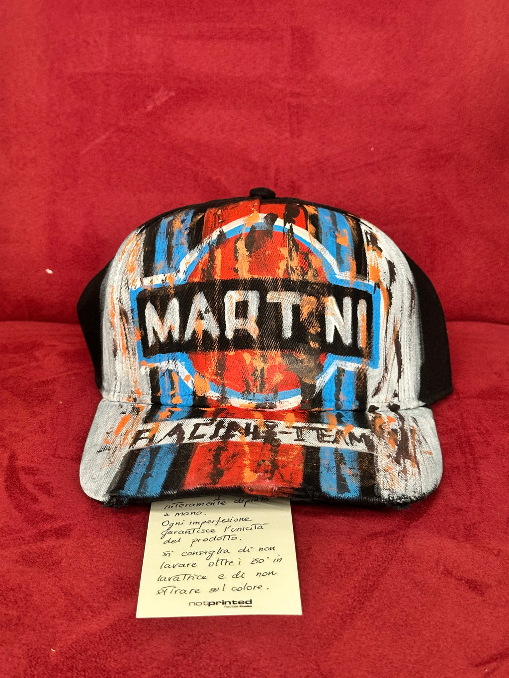 Capellino disegnato a mano - Martini