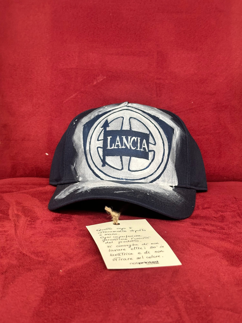 Cappellino dipinto a mano - Lancia
