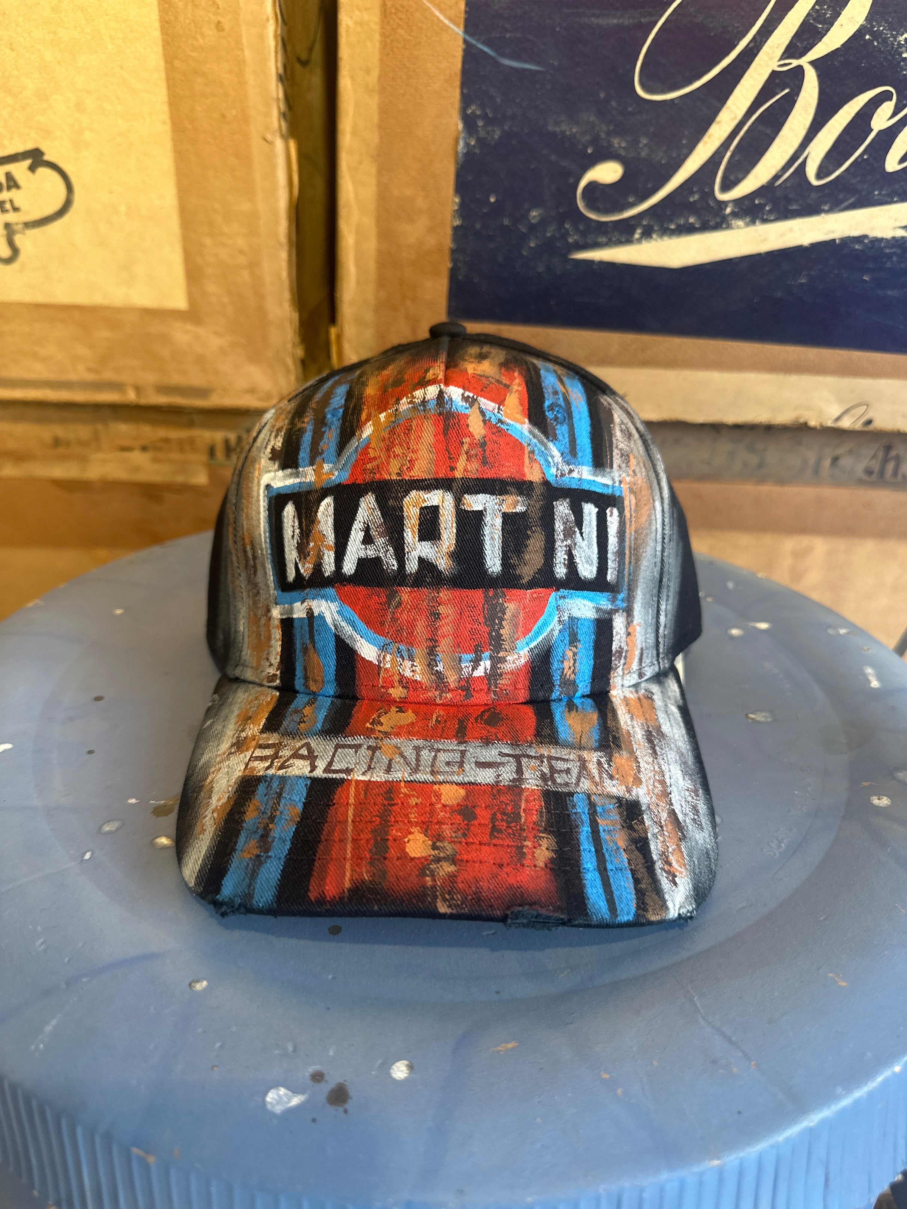 Cappellino disegnato a mano - Martini