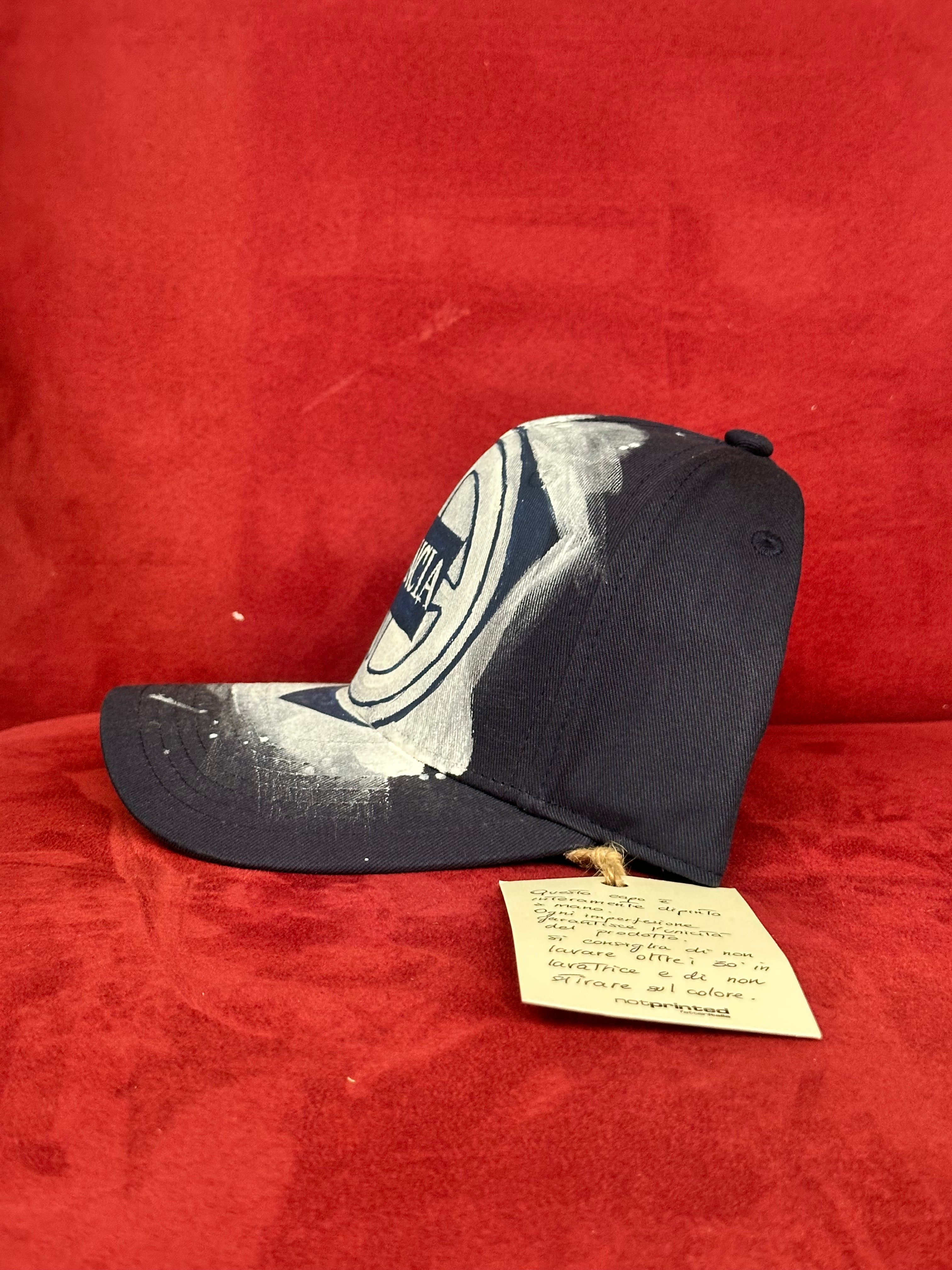 Cappellino dipinto a mano - Lancia