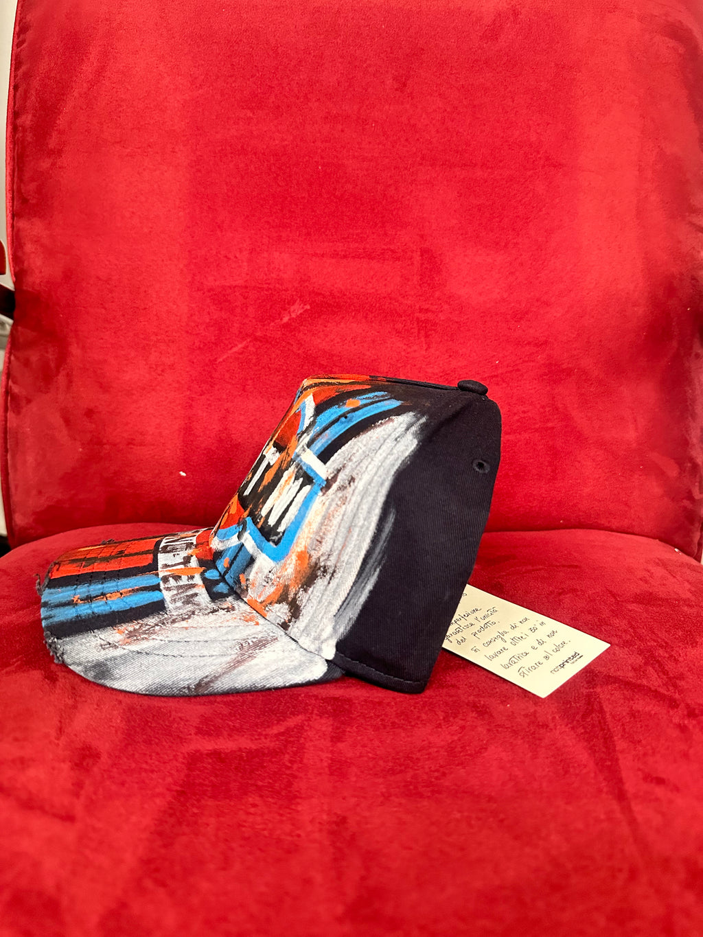 Capellino disegnato a mano - Martini